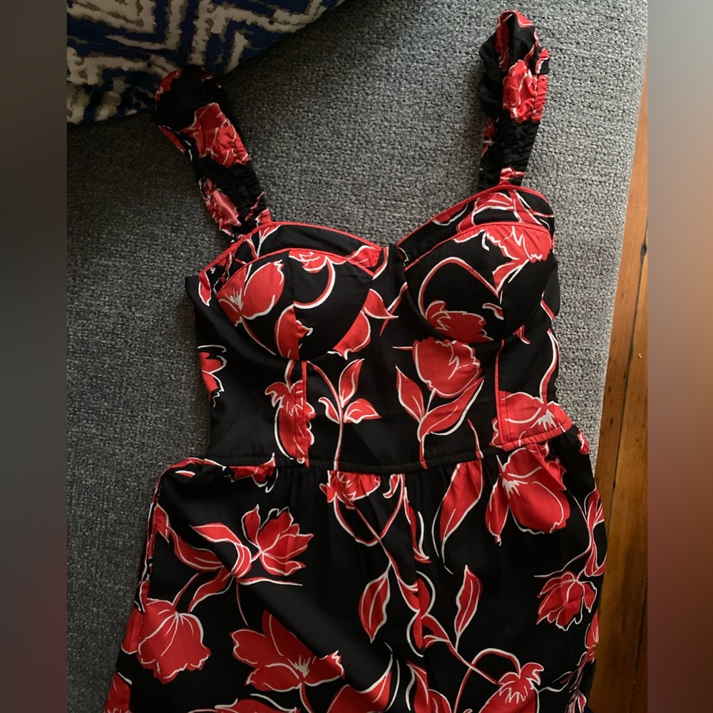 NWOT Floral jumpsuit